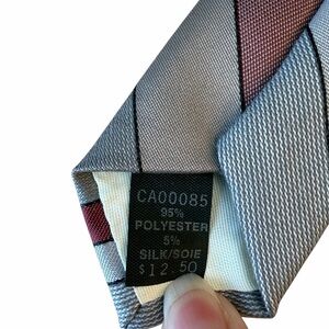 Stylish Gray and Red Men's Tie